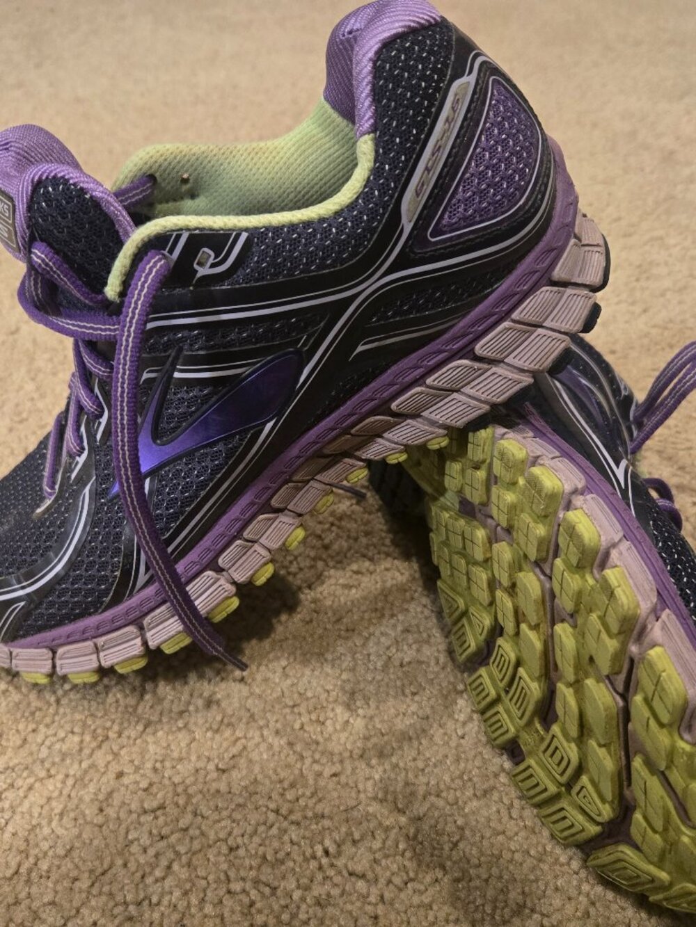 Brooks Adrenaline GTS 16